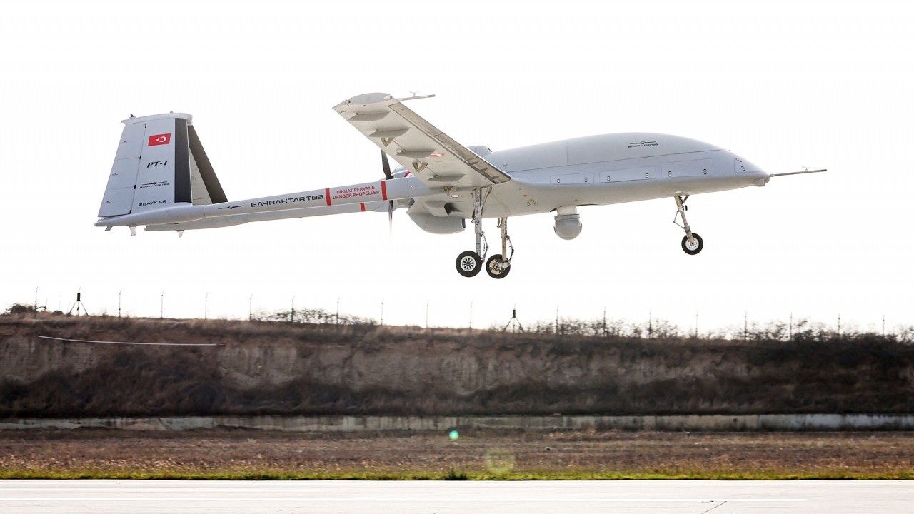 Foto - Böyle duyurdular: Türkiye İHA'ların Ferrari'sini yaptı