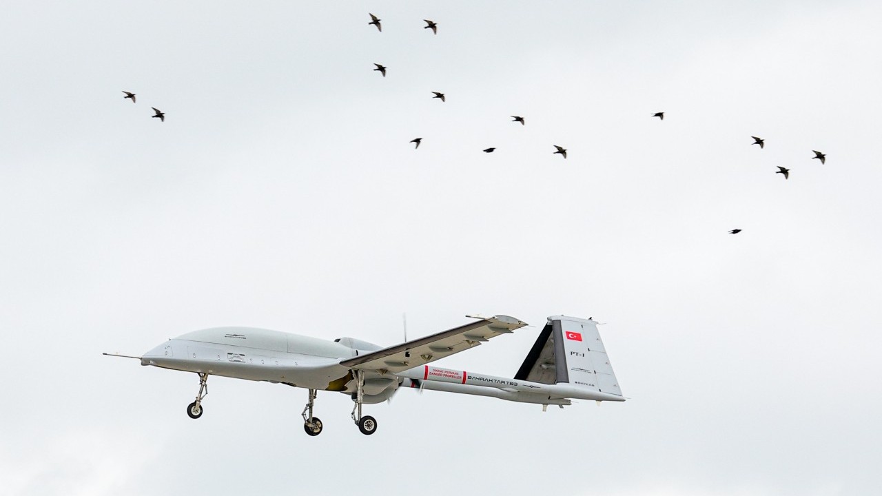 Foto - Böyle duyurdular: Türkiye İHA'ların Ferrari'sini yaptı
