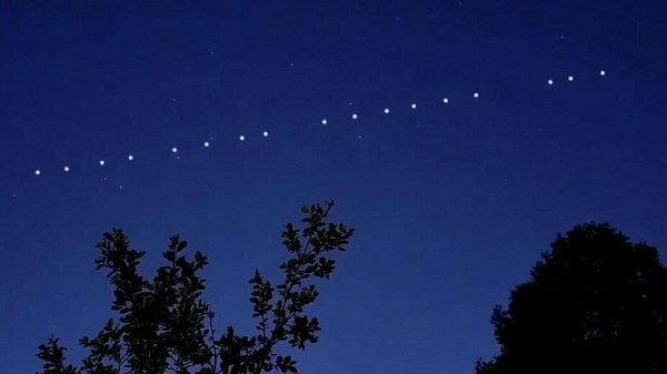 Foto - Böyle engelliyor! Elon Musk Astronomi uzmanlarını çıldırtı