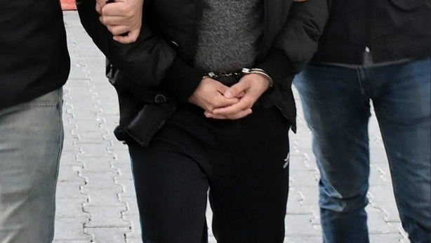 Böyle hainlik görülmedi! 18 ilde operasyon 380 kişi hakkında gözaltı kararı... Aralarında doktorlar da var