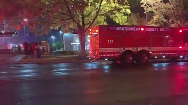 Foto - Böyle kaza görülmedi! Uçak, yüksek gerilim hattında asılı kaldı