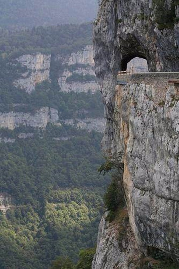 Foto - Böyle köprü görülmedi!