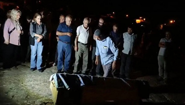 Foto - Böyle milletvekili olmaz! Yine teröristin cenazesinde ortaya çıktılar