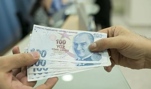 Foto - 'Böyle olmaması gerekirdi' diyen Cem Küçük'ten emekli maaşlarıyla beklenmedik 31 Mart uyarısı