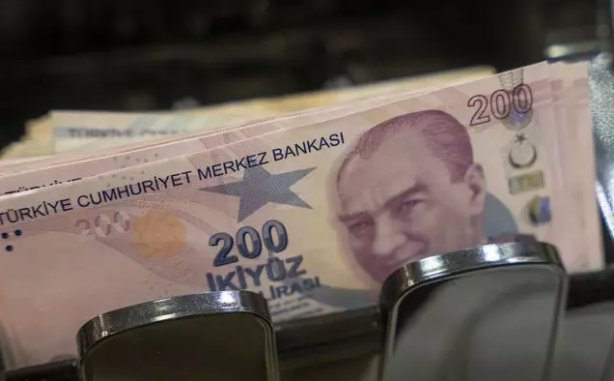 Foto - 'Böyle olmaması gerekirdi' diyen Cem Küçük'ten emekli maaşlarıyla beklenmedik 31 Mart uyarısı