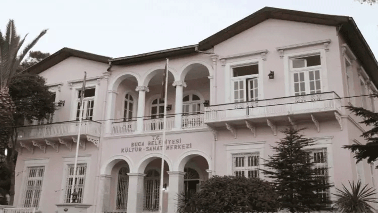 Foto - Böyle olur CHP’nin hizmeti! Tarihi köşk meyhaneye çevrildi