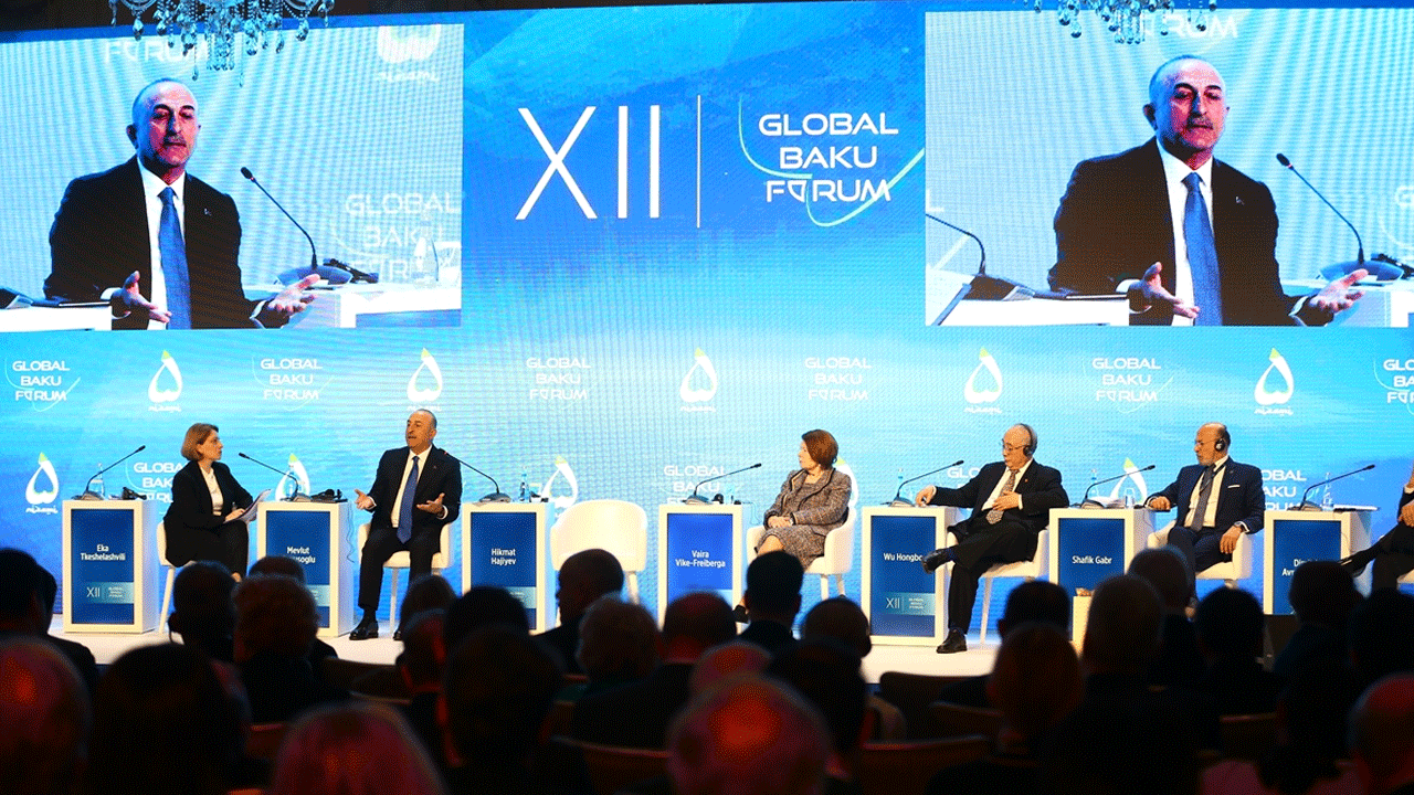 Foto - Böyle şerefsizlik olmaz! Azerbaycan lideri Aliyev, kalleşliği ifşa etti