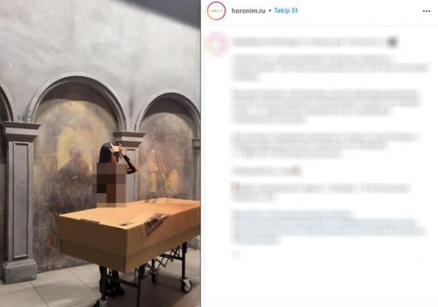 Foto - Böyle skandal görülmedi! Tabutun üstünde yarı çıplak modellerle ölümün reklamını yaptılar