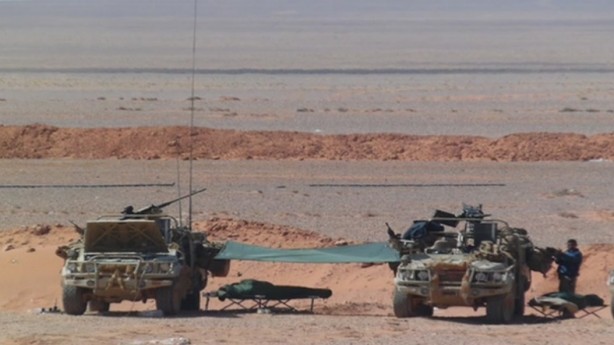 Böyle skandal görülmedi! Türkiye sınırında o ülkenin askerleri ABD üniformaları giymeye başladı