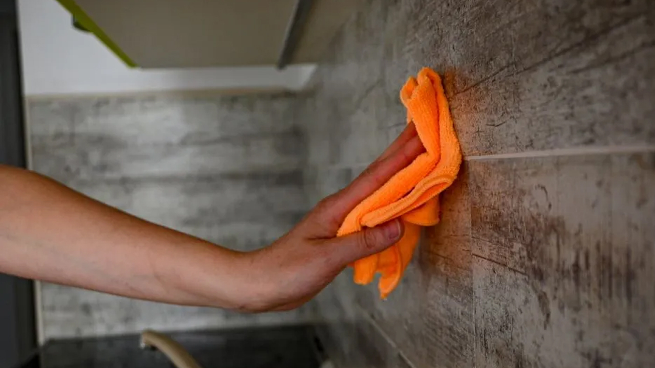 Foto - Böyle temizleyenler yandı! Mutfak tezgahına bir damla sürmek yapısını bozuyor