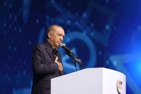 Böyle tempo görülmedi... Erdoğan "Türkiye Yüzyılı" için kolları sıvadı