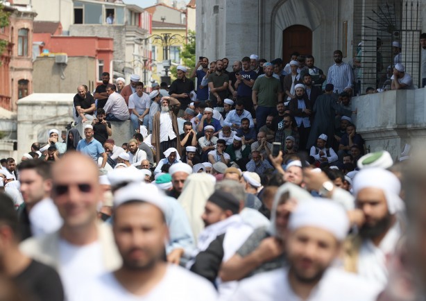 Foto - Böyle uğurlandı! Mahmut Hocaefendiye büyük vefa