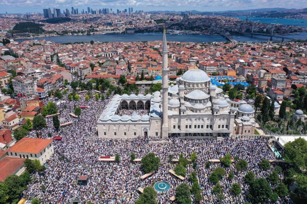Foto - Böyle uğurlandı! Mahmut Hocaefendiye büyük vefa