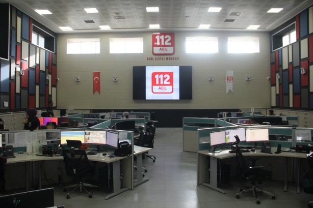 Foto - Böylelerini kodese tıkamak lazım! 112’yi arama sebepleri 'pes' dedirtti