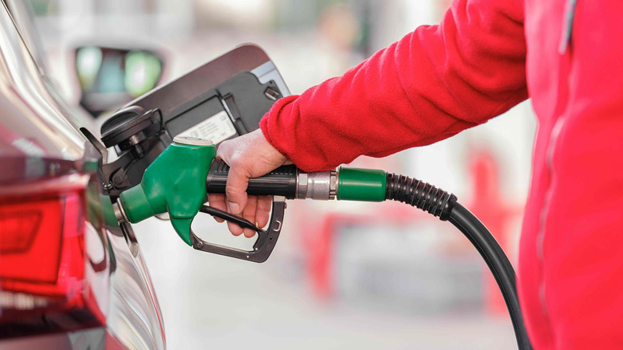 Foto - Böylesi daha önce yaşanmadı! Akaryakıt fiyatlarındaki değişiklik 5 lirayı bulacak