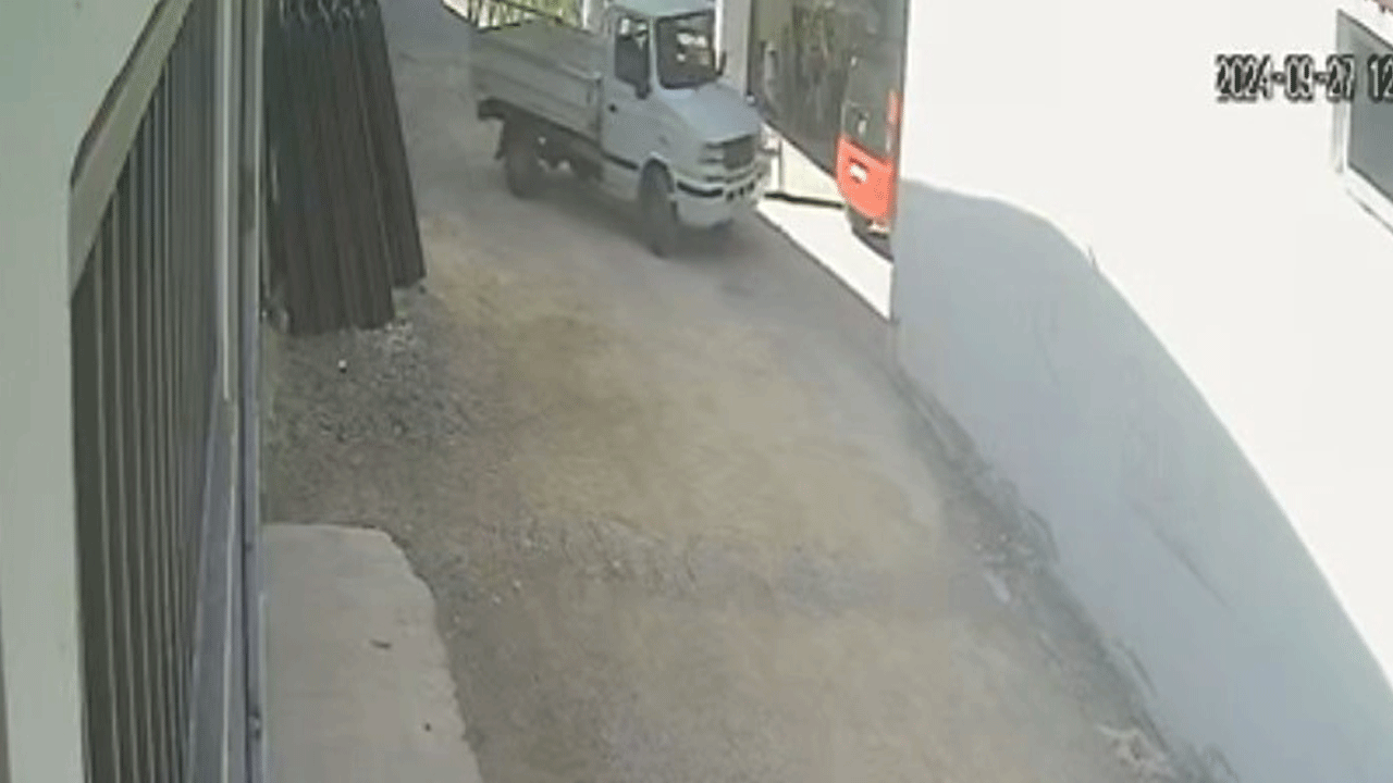 Foto - Böylesi görülmedi! Alçaklıklarına cuma namazını alet ettiler