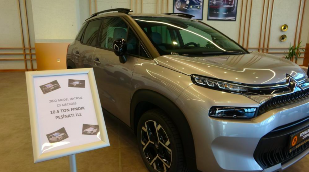 Foto - Böylesi ilk kez oldu! Sıfır araba satışında görülmemiş uygulama! Okuyanlar gözlerine inanamadı