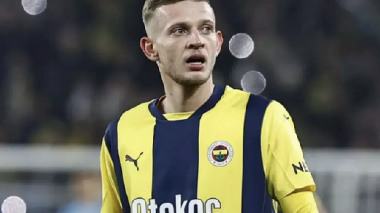 Foto - Böylesi tepkiyi ilk kez göreceksiniz.. Canlı yayında adeta çılgına döndü: Fenerbahçeli futbolcuya sert sözler