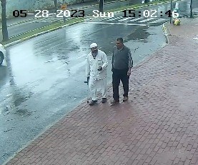 Foto - Böylesine az rastlanır! Dilenci değil sanki tiyatrocu