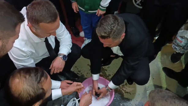 Foto - Böylesine az rastlanır! Düğünde akıllara zarar şakalar!