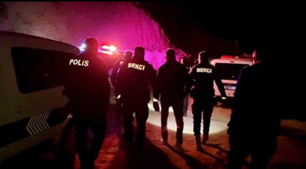 Foto - Böylesine az rastlanır! Mezarlıkta tüyler ürperten olay