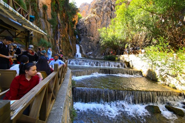 Foto - Bozkırın "yeşil cenneti" ziyaretçilerini bekliyor