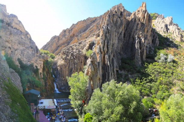 Foto - Bozkırın "yeşil cenneti" ziyaretçilerini bekliyor