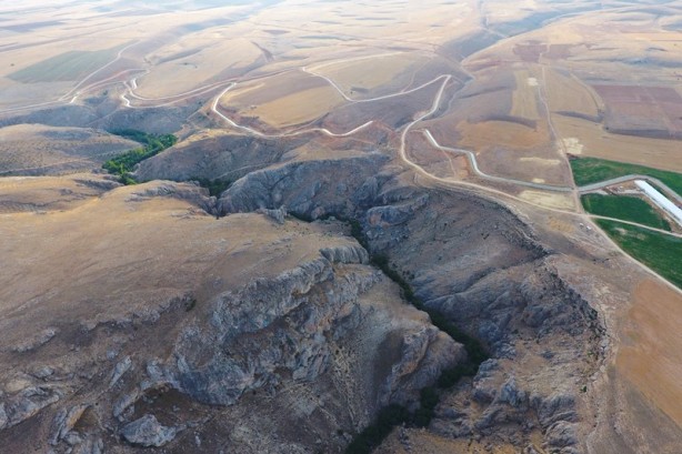Foto - Bozkırın "yeşil cenneti" ziyaretçilerini bekliyor