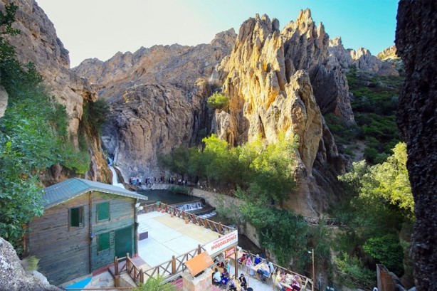 Foto - Bozkırın "yeşil cenneti" ziyaretçilerini bekliyor