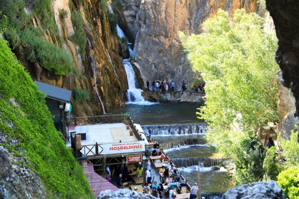 Foto - Bozkırın "yeşil cenneti" ziyaretçilerini bekliyor