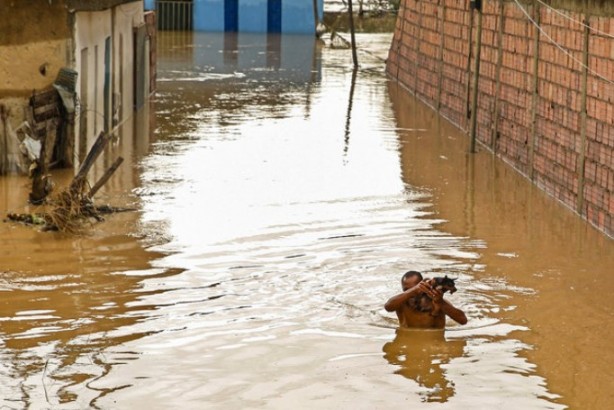 Foto - Brezilya'da sel felaketi: Ölü sayısı 150'ye çıktı