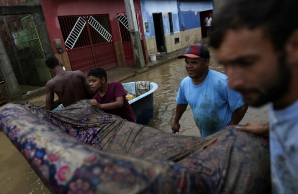 Foto - Brezilya'da sel felaketi: Ölü sayısı 150'ye çıktı