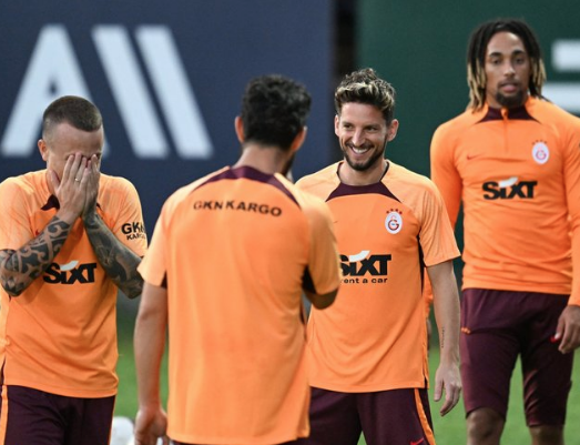 Brezilya'dan bomba iddia! Galatasaray'a Sambacı yıldız geliyor