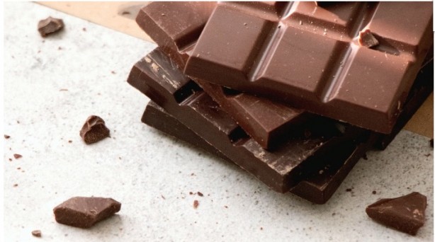 Bu 5 yiyeceği tüketenler yıllara meydan okuyor! İşte sizi olduğunuzdan daha genç gösterecek o 5 besin