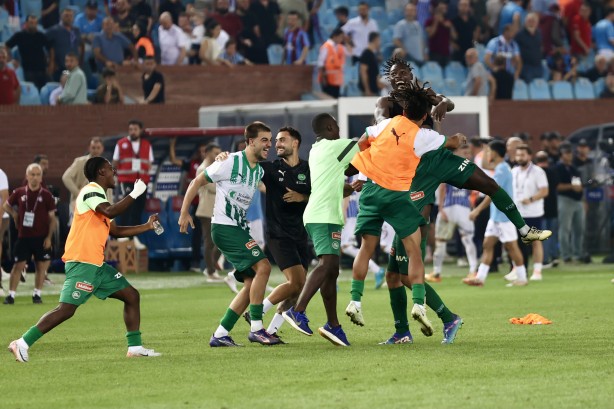 Bu açıklama çok konuşulur... Menajerler Trabzonspor'un kanını emiyor! Öyle rakamlar ortaya çıktı ki...