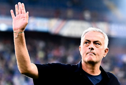 Bu adam çıldırmış olmalı! Olay tepki: Biraz abartmadın mı Mourinho efendi...