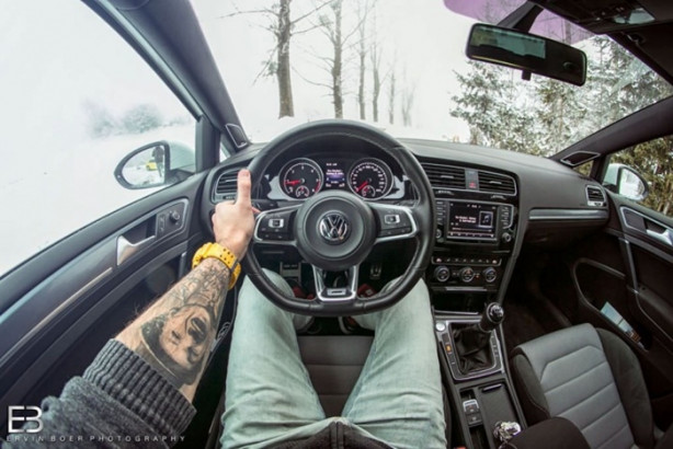 Foto - Bu adamın yerinde olmak isteyeceksiniz! Çünkü...