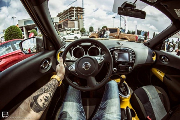 Foto - Bu adamın yerinde olmak isteyeceksiniz! Çünkü...