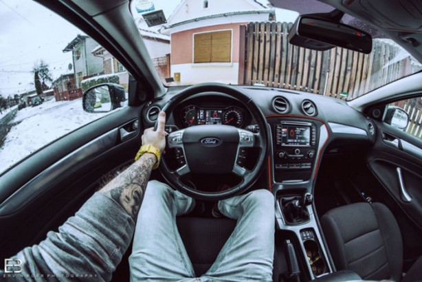 Foto - Bu adamın yerinde olmak isteyeceksiniz! Çünkü...