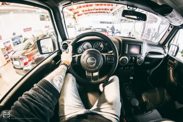 Foto - Bu adamın yerinde olmak isteyeceksiniz! Çünkü...