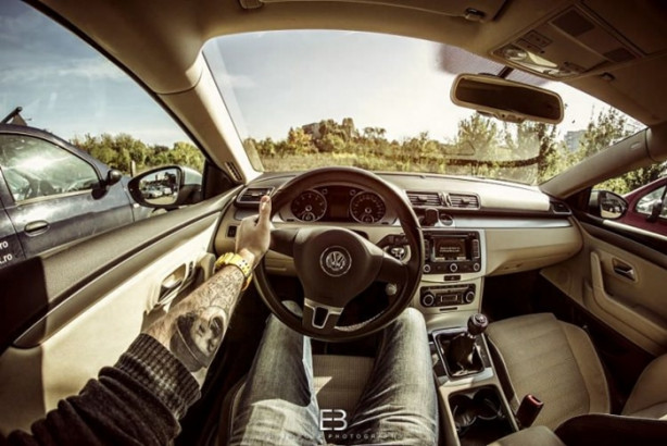 Foto - Bu adamın yerinde olmak isteyeceksiniz! Çünkü...