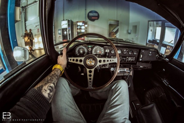 Foto - Bu adamın yerinde olmak isteyeceksiniz! Çünkü...