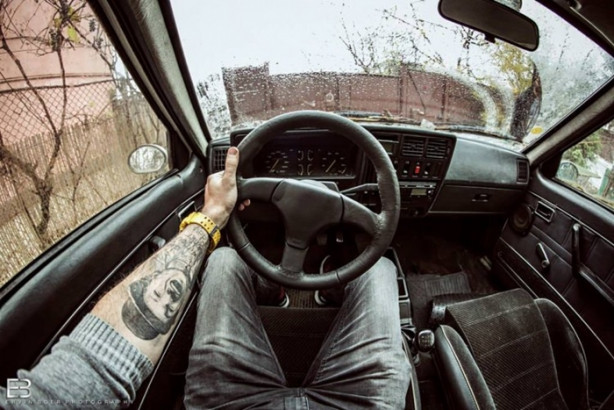 Foto - Bu adamın yerinde olmak isteyeceksiniz! Çünkü...