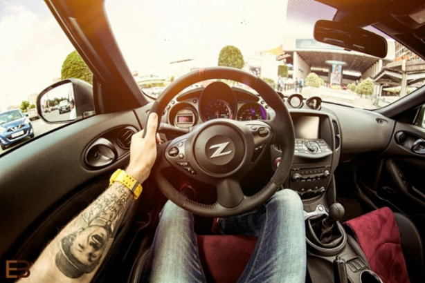 Foto - Bu adamın yerinde olmak isteyeceksiniz! Çünkü...