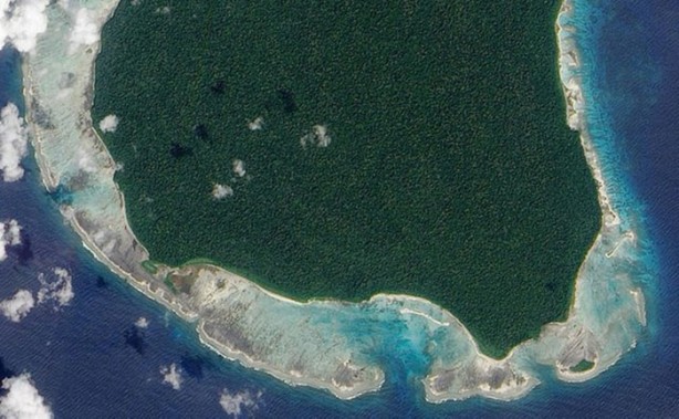 Foto - Bu adaya yaklaşan ölüyor!