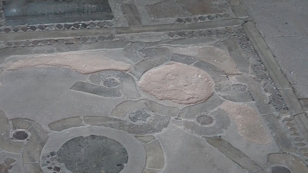 Foto - Bu alan turistlerin ilgisini çekiyor! Bu noktada 4 imparator taç giydi