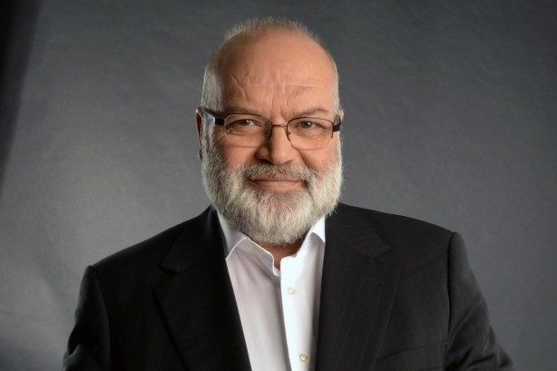 Bu alçaklar iyiden iyiye azdı! Demek ki neymiş: Terbiye edilmiş köpekler sahiplerine hırlamazlarmış