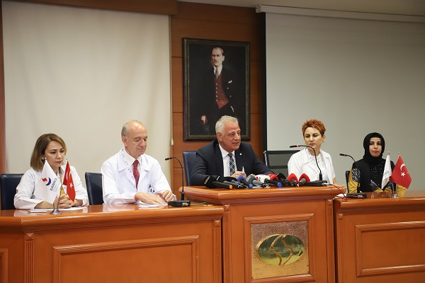 Foto - Bu ameliyat Türkiye'de yapıldı! Tıp literatüründe ender görülen olay