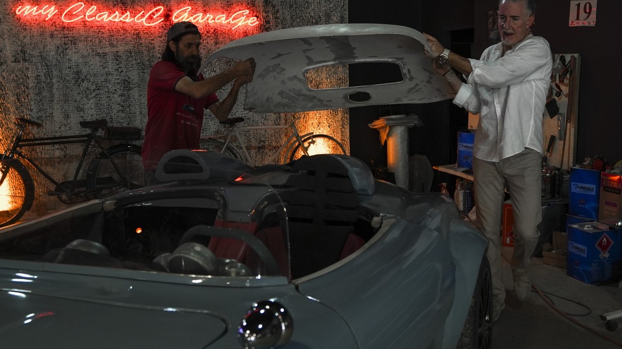 Foto - Bu araba 1954 model!