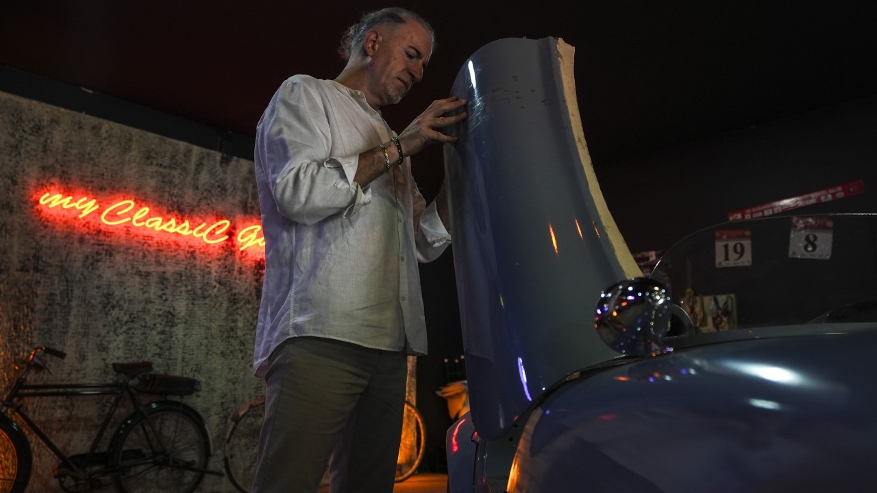 Foto - Bu araba 1954 model!